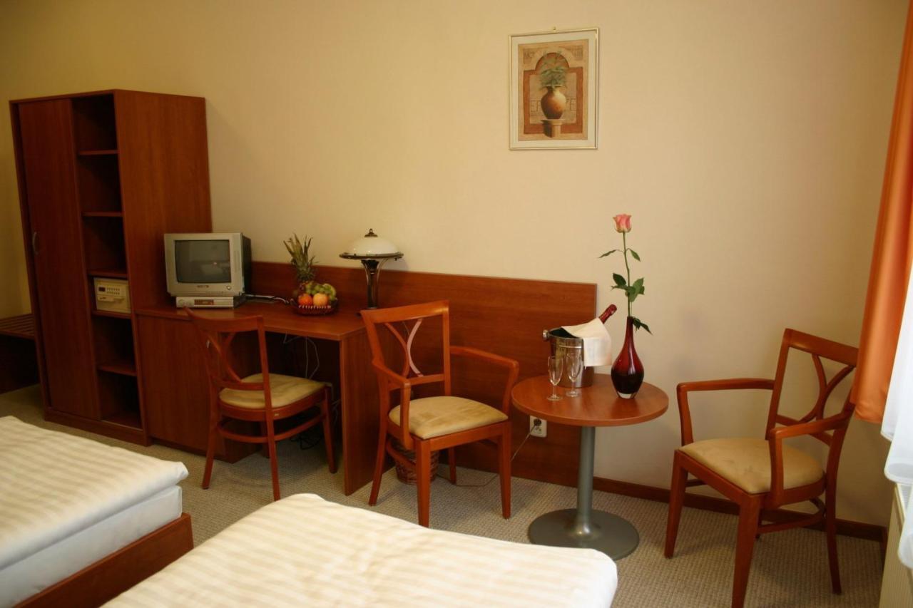 Hotel Alexis Praga Esterno foto